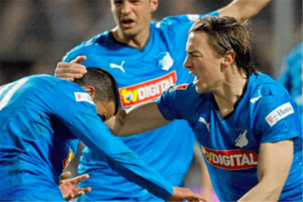  拜仁官宣签下荷兰天才中卫德利赫特  